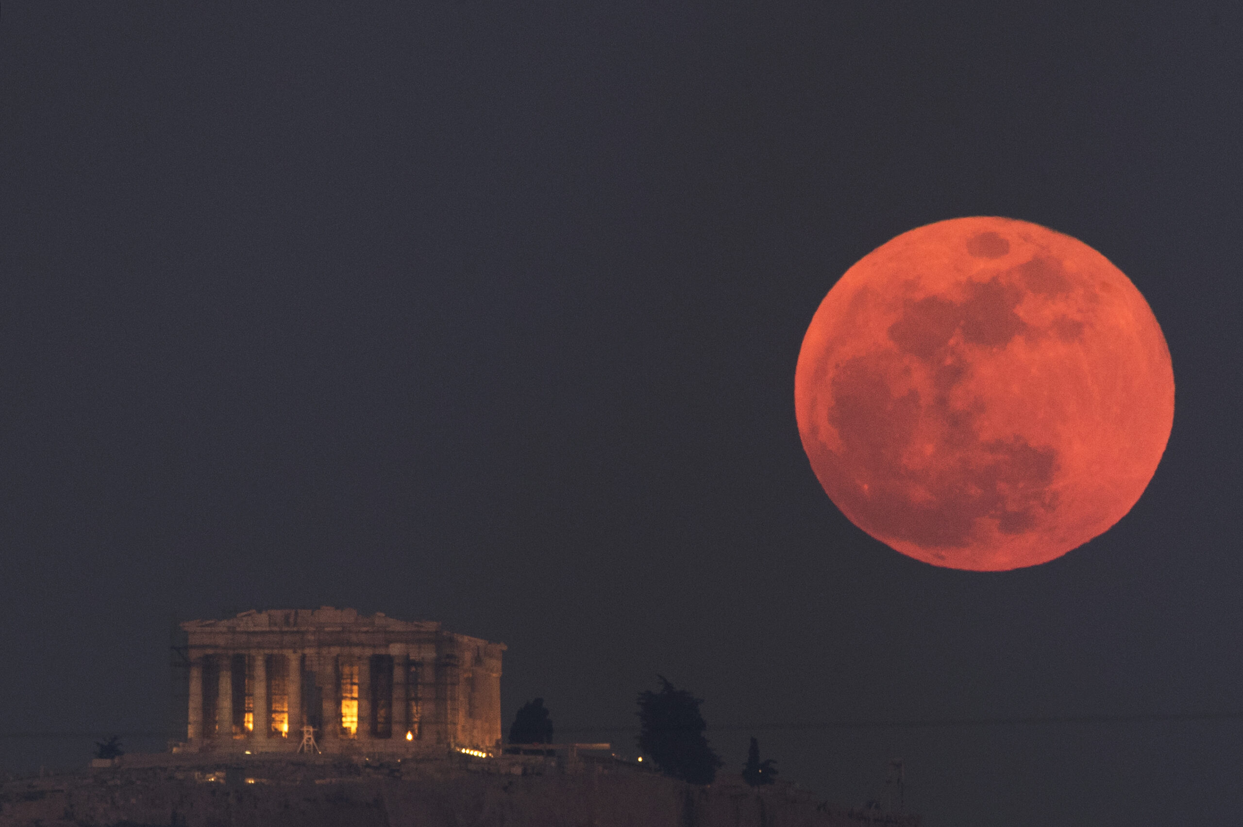 what-friday-s-extra-long-lunar-eclipse-can-tell-us-about-the-earth-wabe