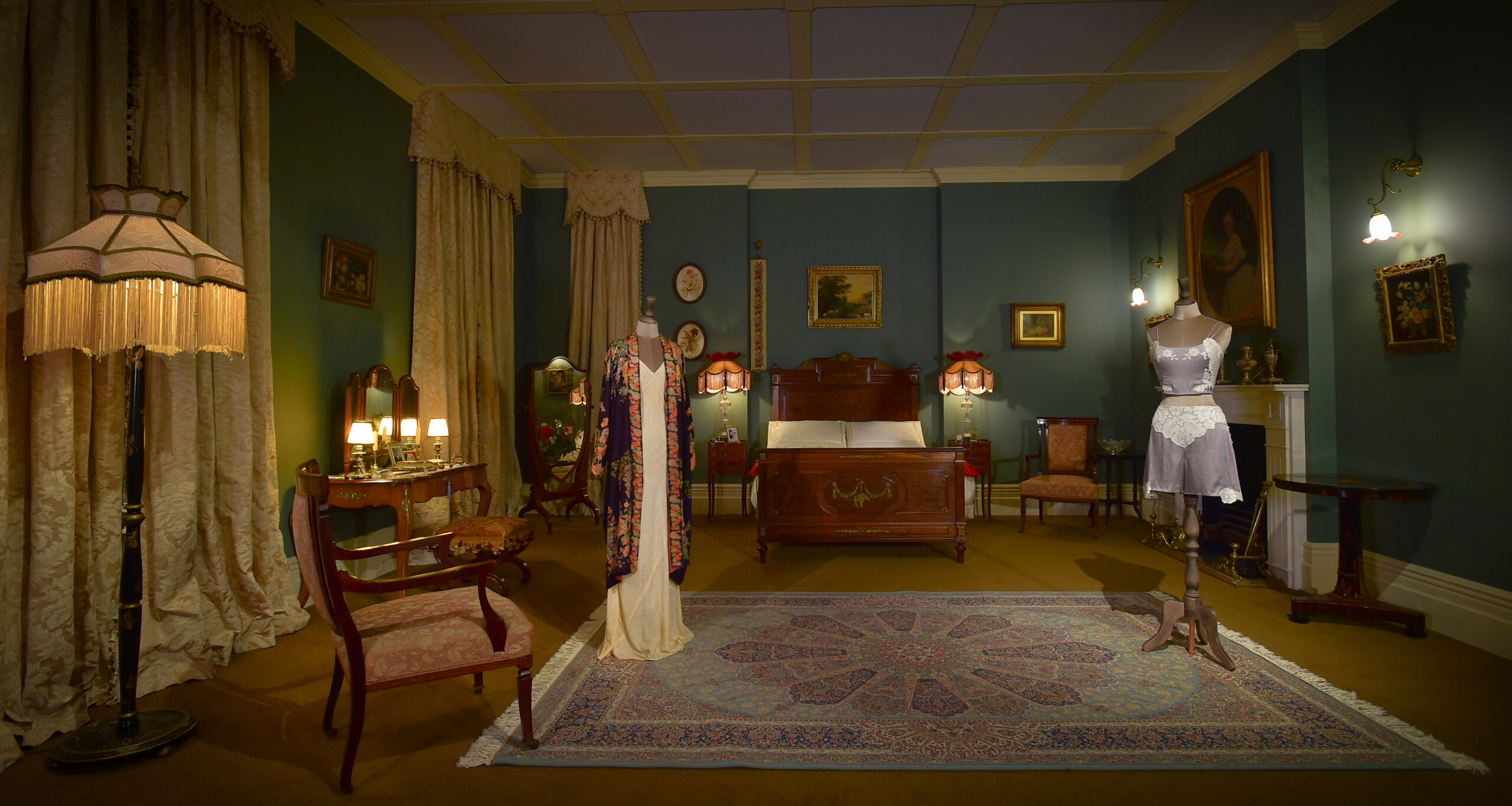 A new immersive experience takes you inside ‘Downton Abbey’ – WABE