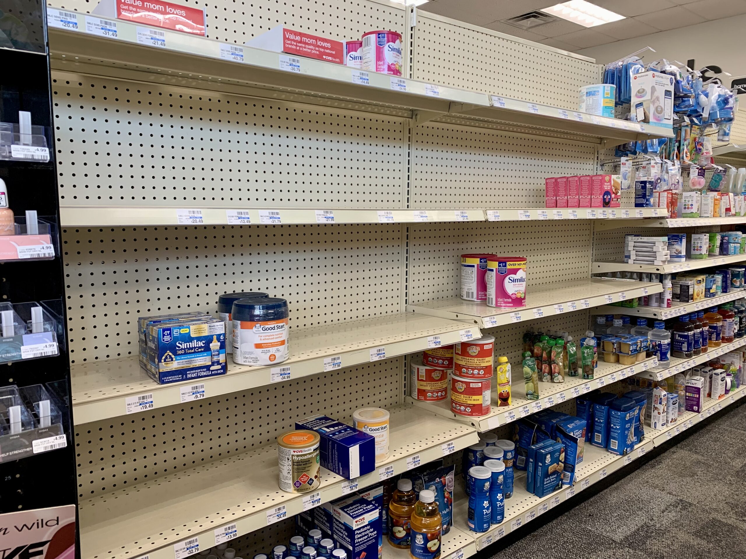 Amid shortages, Georgia groups seek baby formula donations for low-income families – WABE
