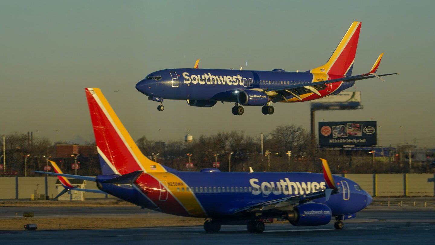 Southwest plans to cancel flights in Atlanta and open new flights elsewhere. Unions are unhappy – WABE