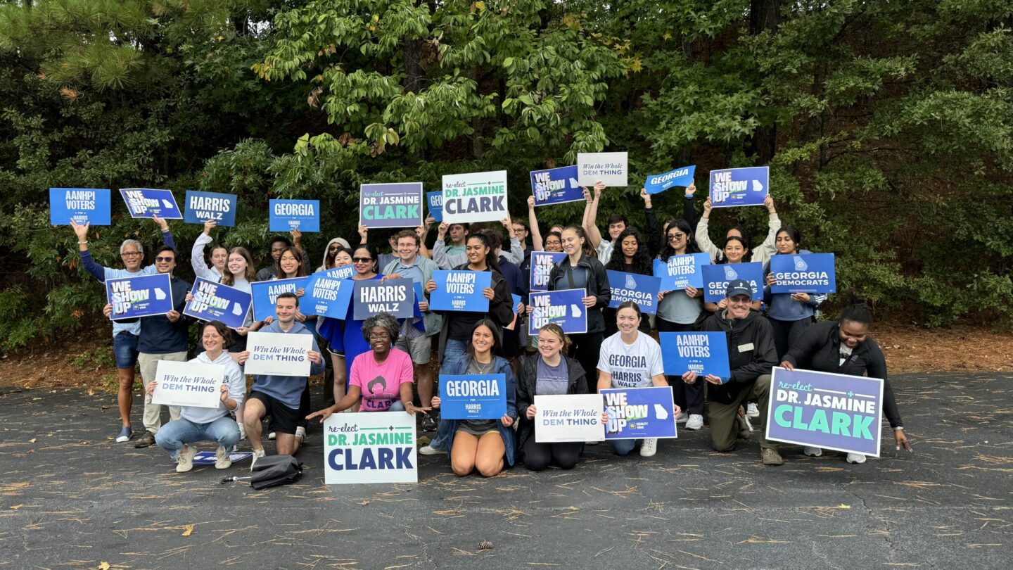 Democratic Supporters getting ready for a door-to-door campaign in Gwinnett County (WABE/Laura Goudkamp)