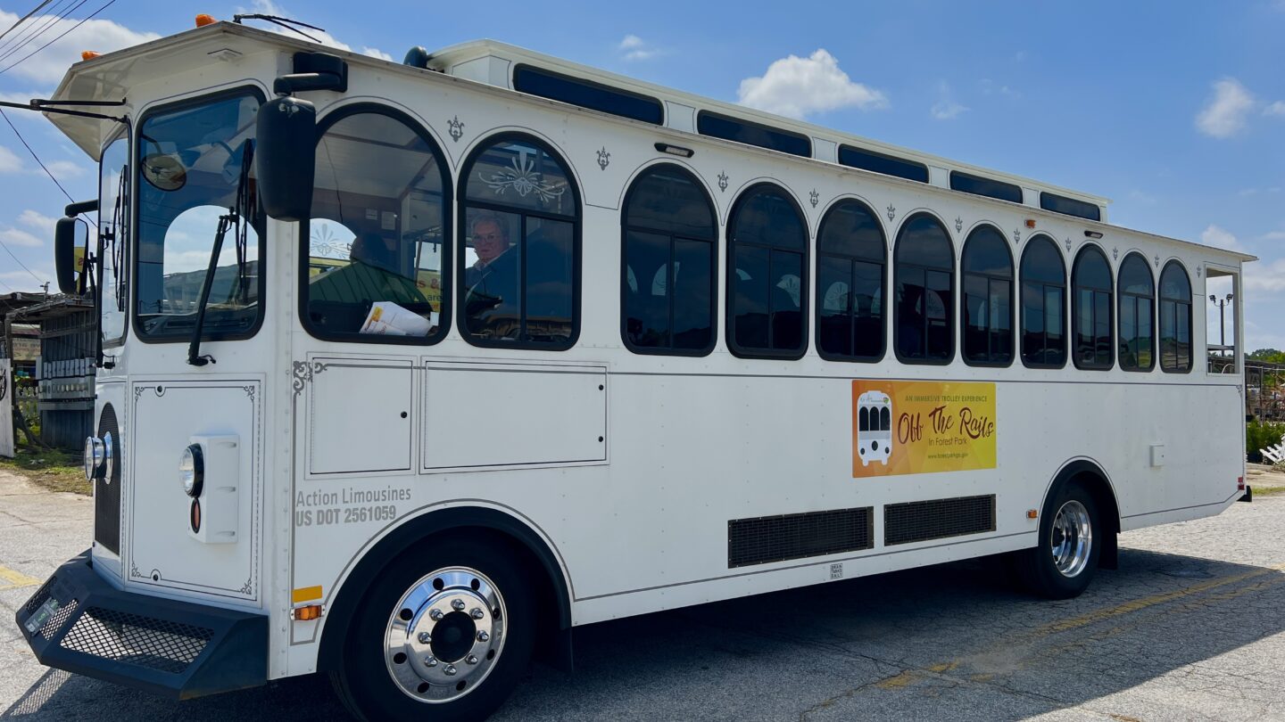 Forest Park trolley